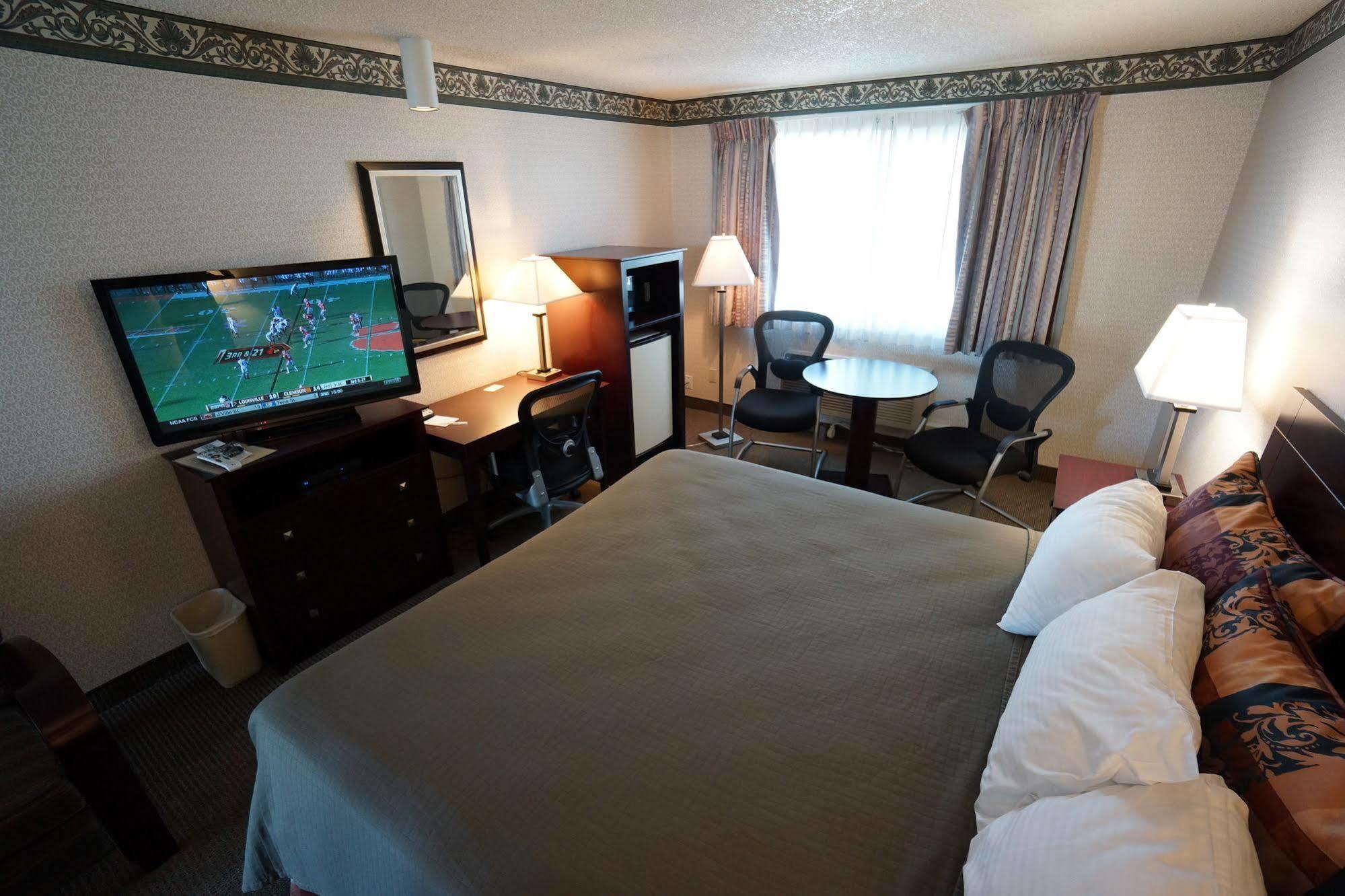 Winnemucca Holiday Motel Bagian luar foto