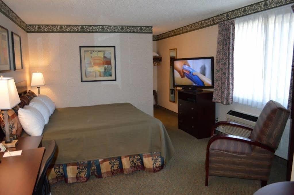 Winnemucca Holiday Motel Bagian luar foto